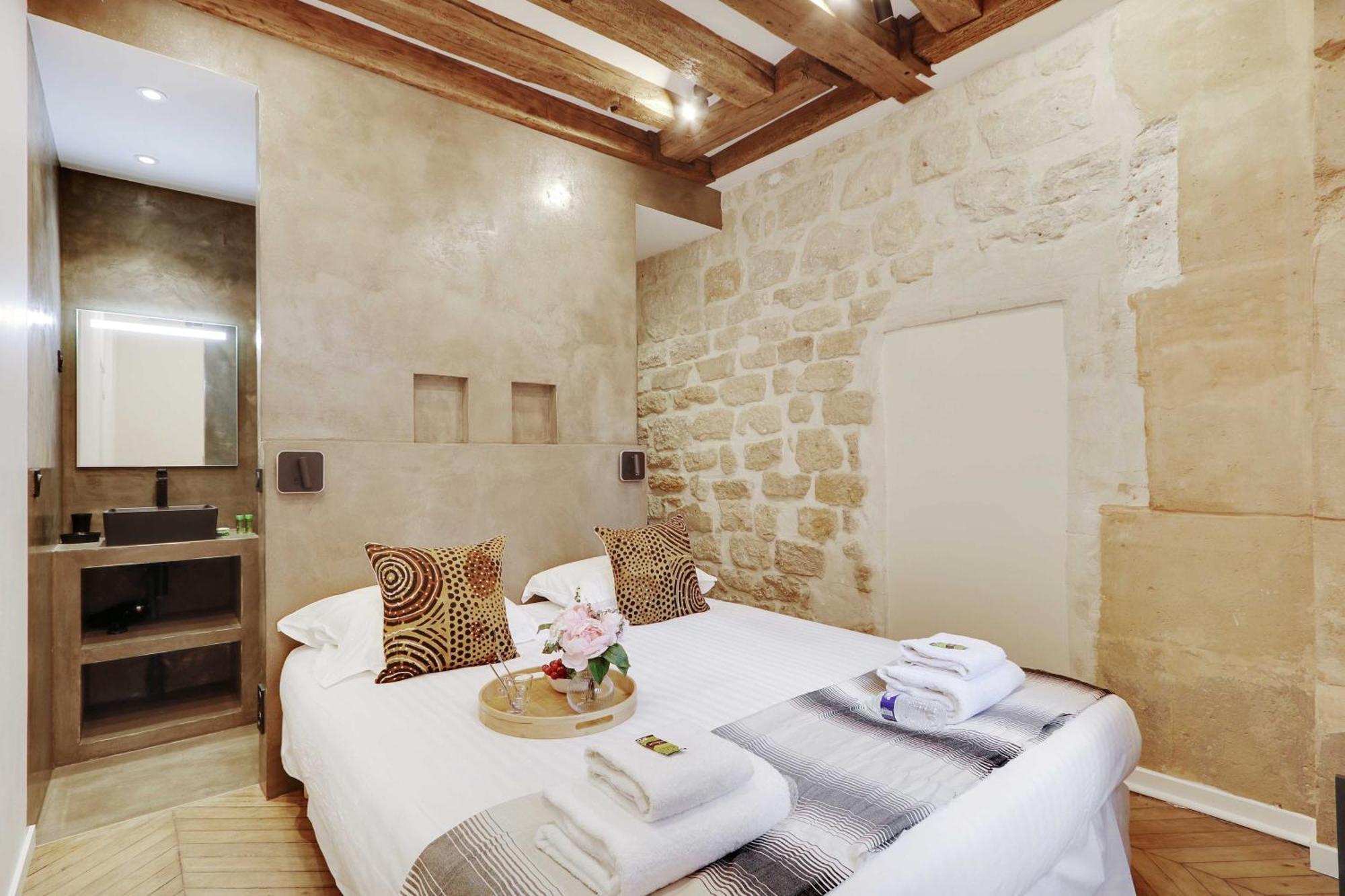 Authentic Apartment - 1Br-4P - Le Marais Paris Eksteriør bilde